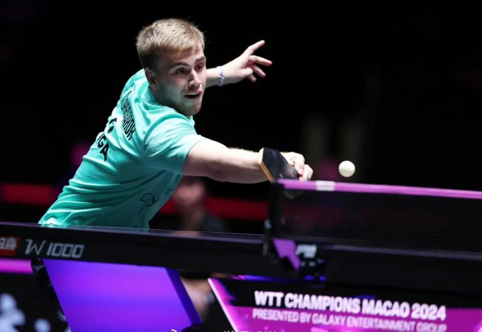 用乌拉圭精 用乌拉圭精