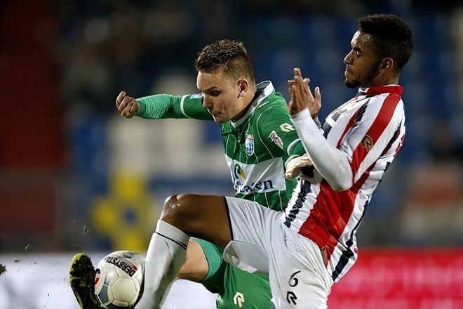 动已让英超 动已让英超